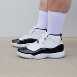 Solid Extra Cushioned Mid Socks in White